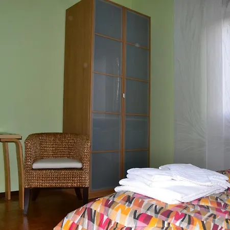 Orio Bgy Bed and Breakfast 2*